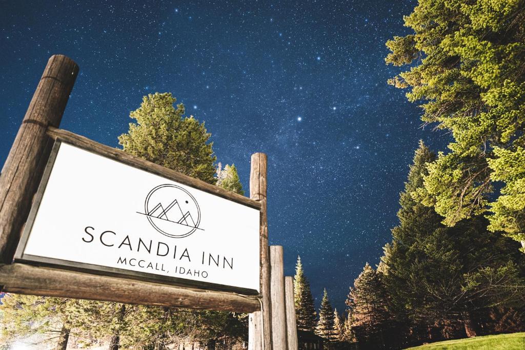 McCall Hotel | Scandia Inn