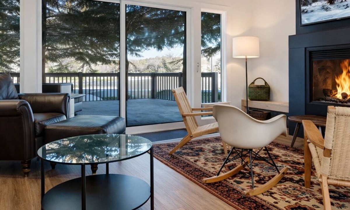 Park Meadows Condo | Scandinavian 72 Vantage Condo with Private Hot Tub by RedAwning