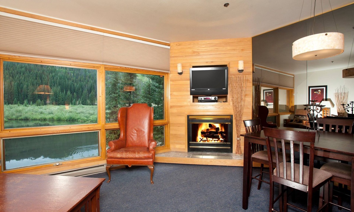 Mountain House Condo | Scenic 1 Bedroom Condo for 4
