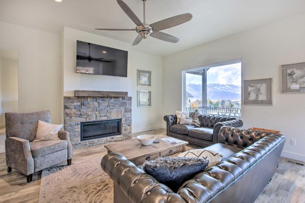 Eden House | Scenic Eden Gem w/Hot Tub ~ 6 Mi to Ski Area