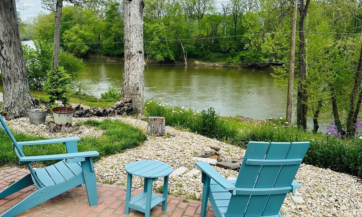 Shoals House | Scenic Escape: River Paradise