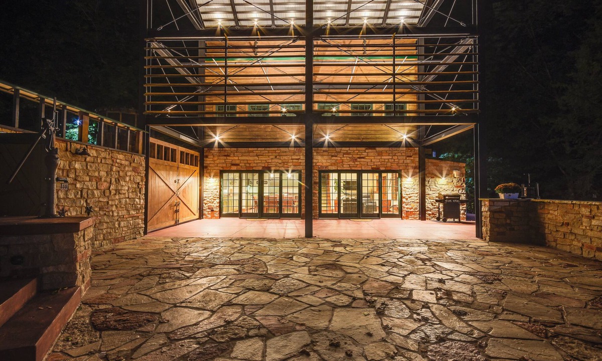 Easley Cottage | Scenic Getaway w/Fire Pit & Grill in Columbia!