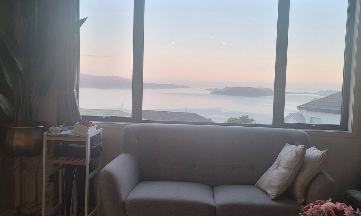 Newlands House | Scenic Haven: Warm, ethnic charm