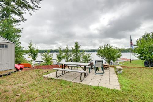 Waterboro House | Scenic Little Ossipee Lake Retreat with Grill!