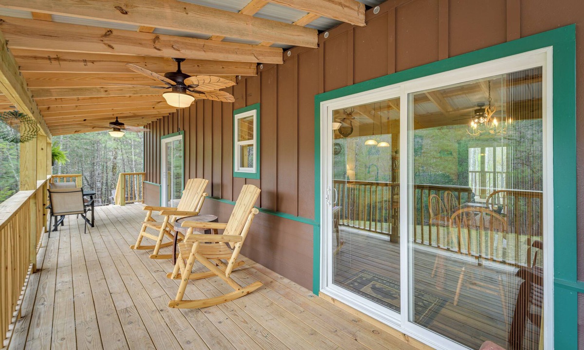 Murphy Cottage | Scenic Murphy Cabin w/Hot Tub, Fire Pit & Views