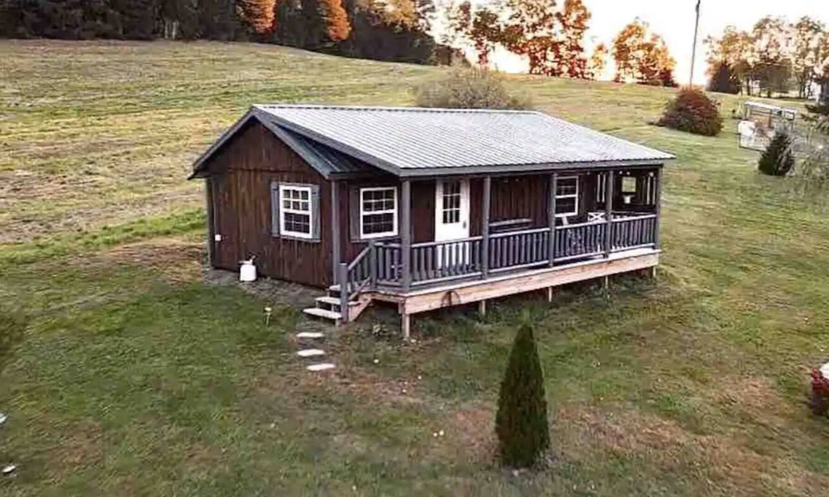 Ringtown Cabin | Scenic Off Grid Cabin