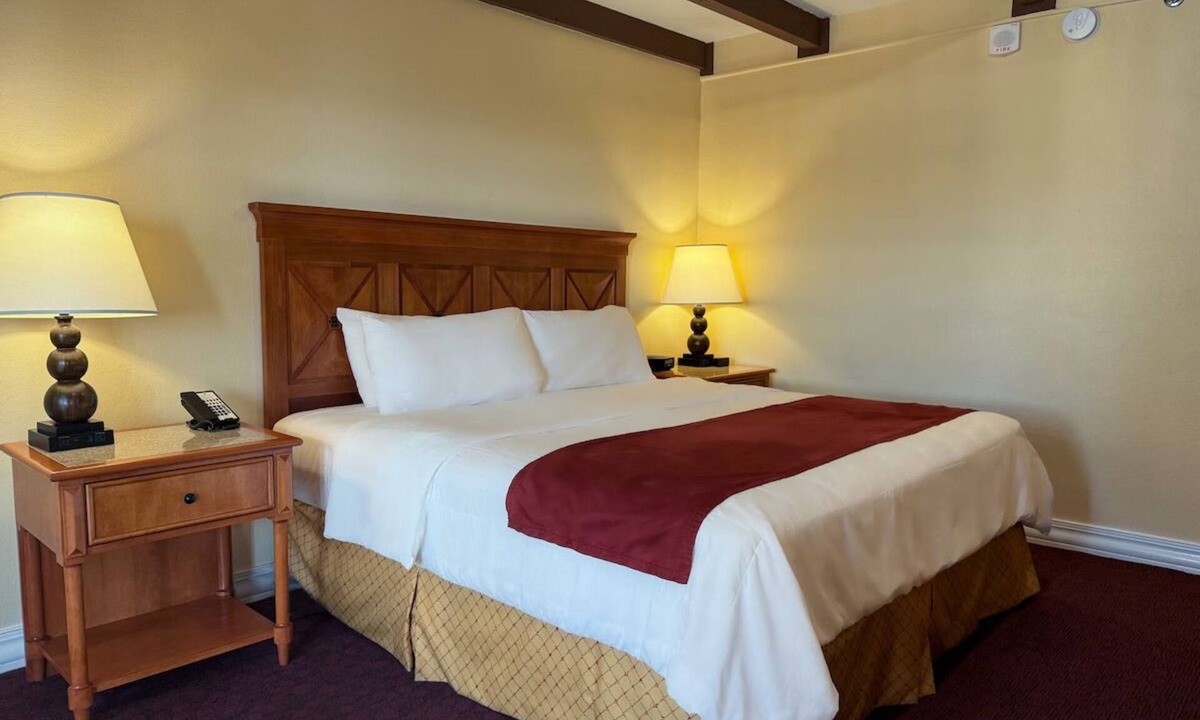 Western Division Hotel | Scenic Riverside Escape with Two Pools, Hot Tub | Downtown Accessible