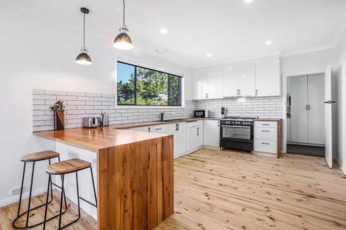 Highton House | Scenic Stay I Short or Long Term