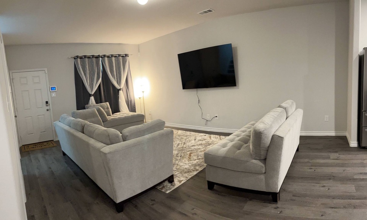 Fort Worth House | Scenic view home