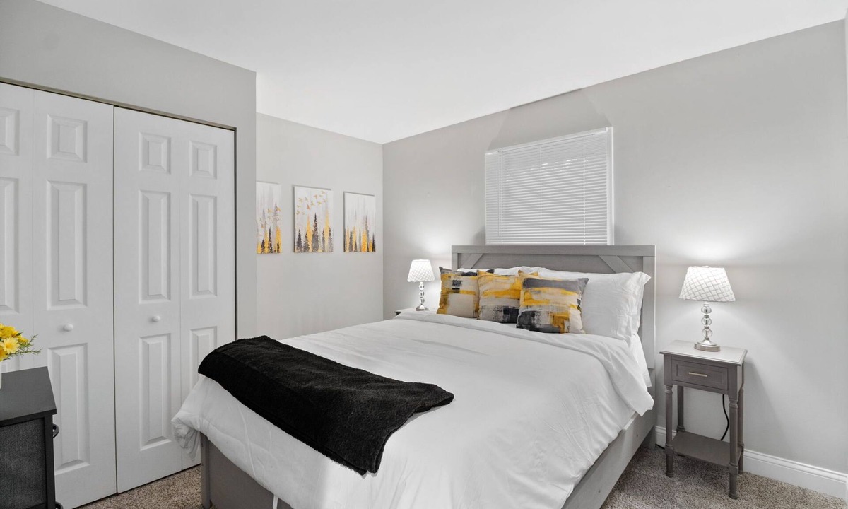 Wasco House | Schaumburg FHS Rental