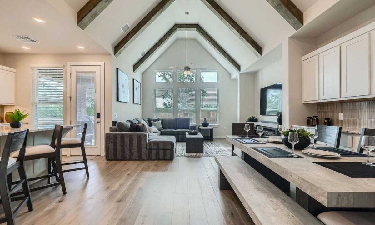 Southside House | Scholars` House+4 min drive 2 Texas A&M University