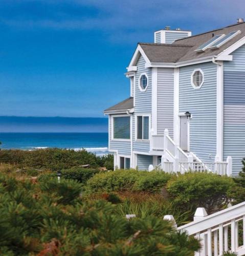 Agate Beach Resort | Schooner Landing