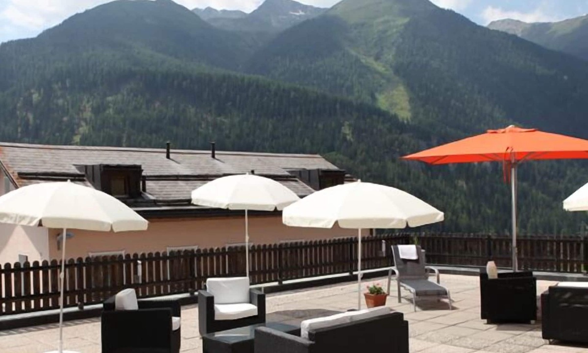 Ardez Hotel | Schorta's Hotel Alvetern