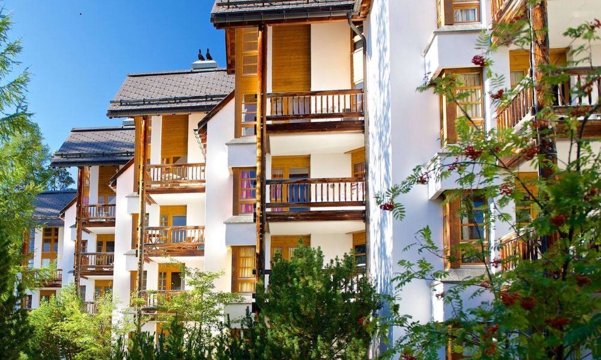 Lenzerheide Apartment | Schweizerhof 501 Mü by Interhome