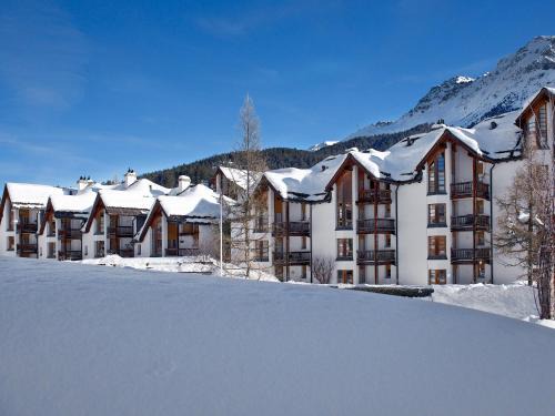 Lenzerheide Apartment | Schweizerhof Ferienwohnungen Lenzerheide 2