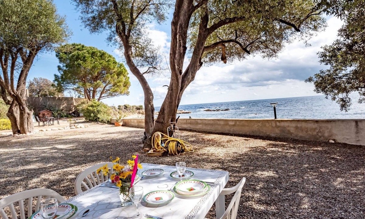 Sari-Solenzara House | Scorpina by Interhome