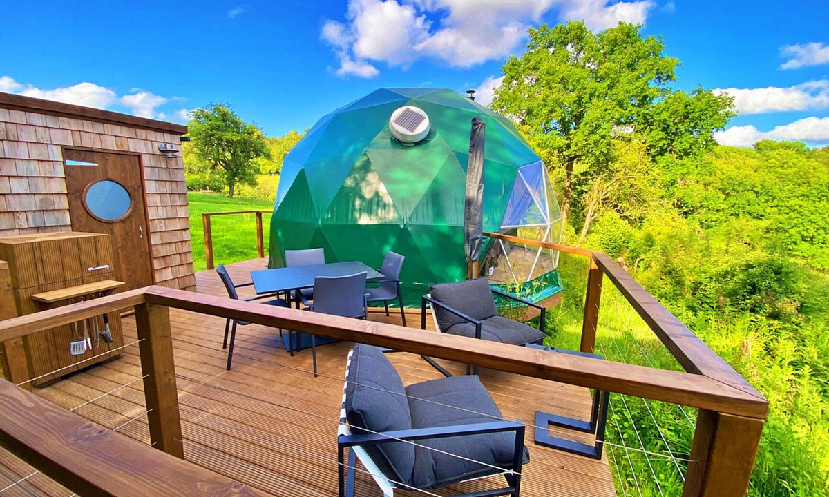 Chiddingstone Hoath Ski Chalet | Scotney Luxury Dome