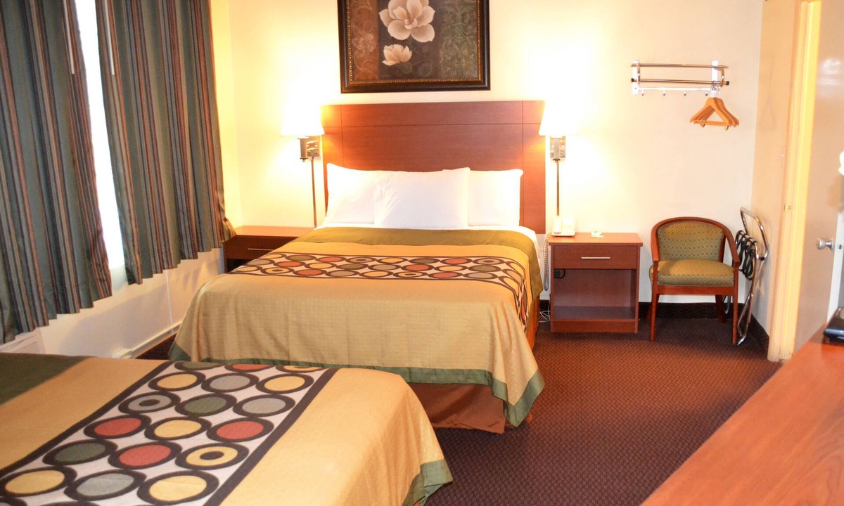 Potsdam Hotel | Scottish Inns Potsdam