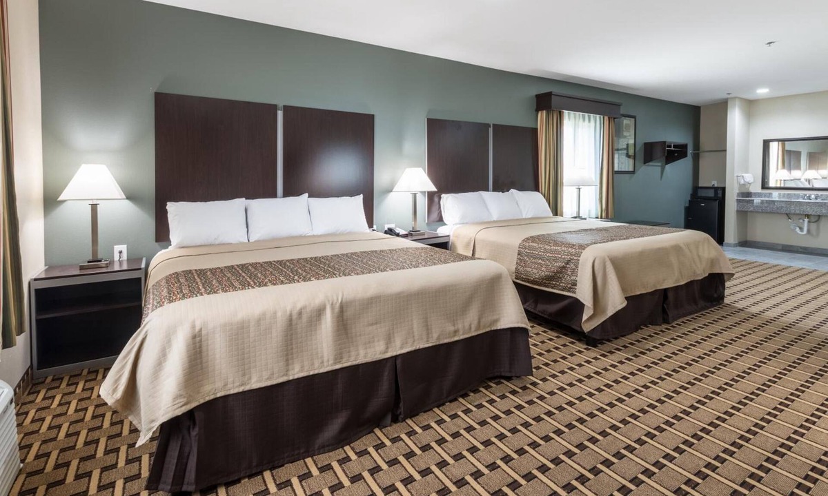 Balch Springs Hotel | Scottish Inns & Suites