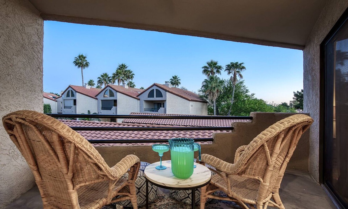 Central Scottsdale Condo | Scottsdale - Boho Cactus Condo - Newly Renovated!