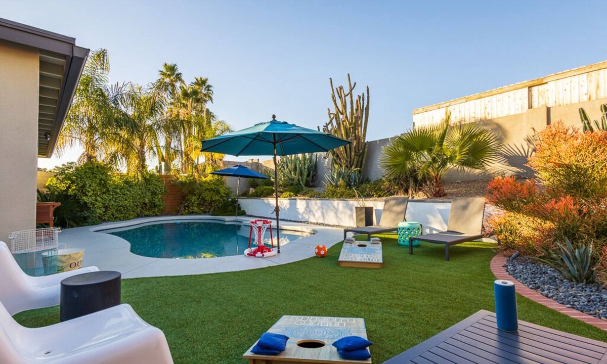 Greenbrier East Villas House | Scottsdale Kierland Retreat - Private Pool Near Dining & Golf