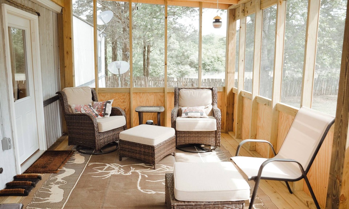Scranton House | Scranton Dirt Road Getaway - Near Subiaco - Ride, Fish, Relax