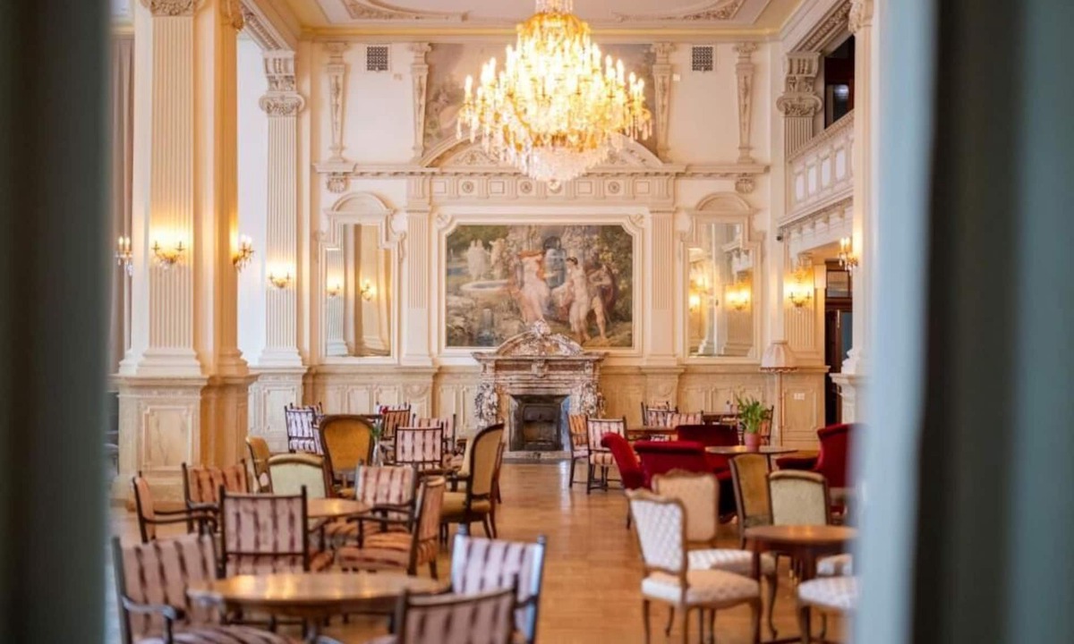 Engadin Scoul Hotel | Scuol Palace - Culture, Nature & Health