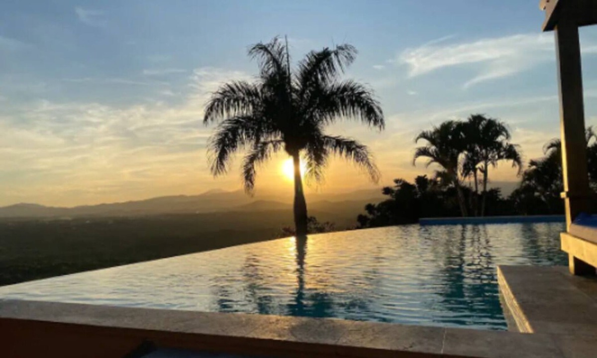 Pedro Brand Villa | SD 5BR Ranch Villa + Free Bonus