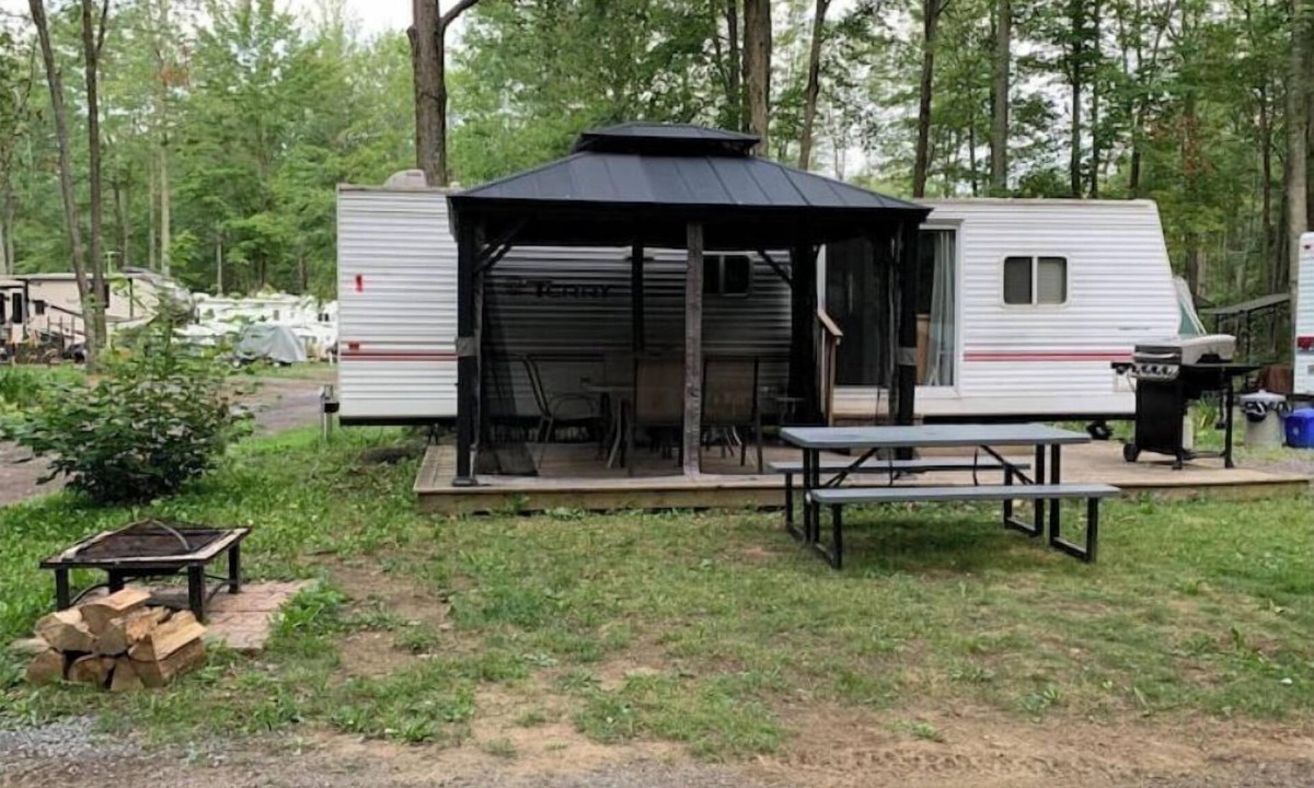 Clarence-Rockland House | SDD Camping, Trailer 1, Terry