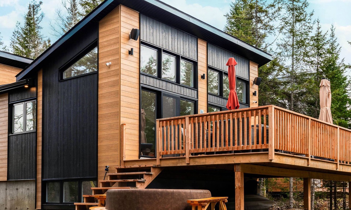 Lac-Swell Ski Chalet | Serene Val Amico | Spa | Fireplace | Lake Access