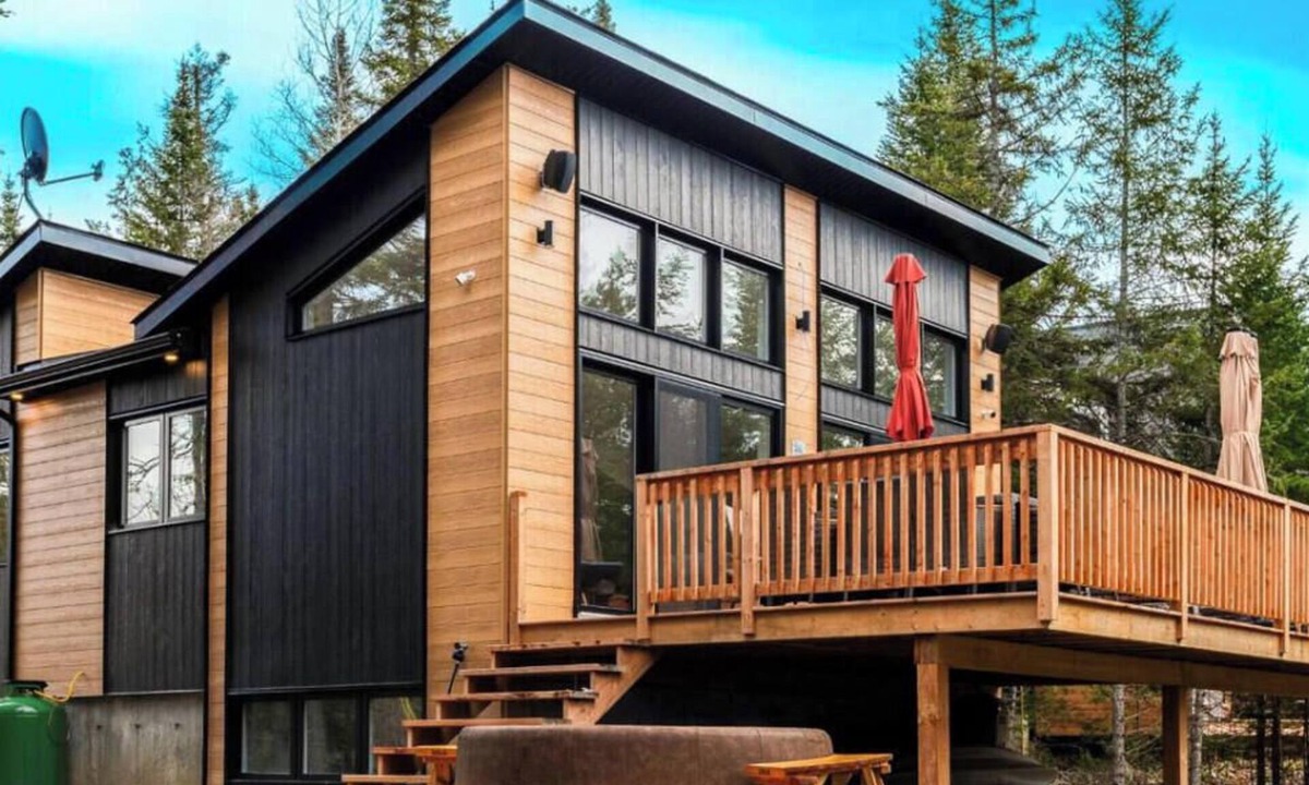 Lac-Swell Ski Chalet | Serene Val Amico | Spa | Fireplace | Lake Access