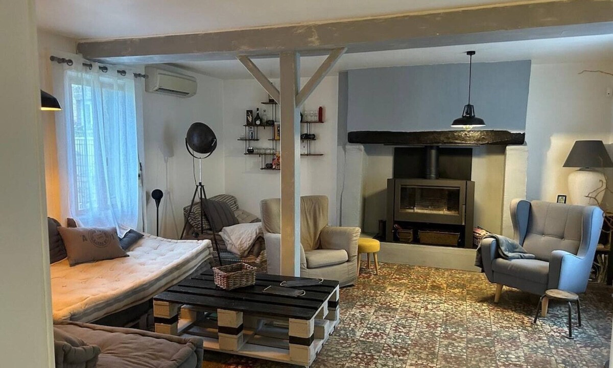 Saint-Martin-aux-Buneaux House | Sea and countryside in Normandy