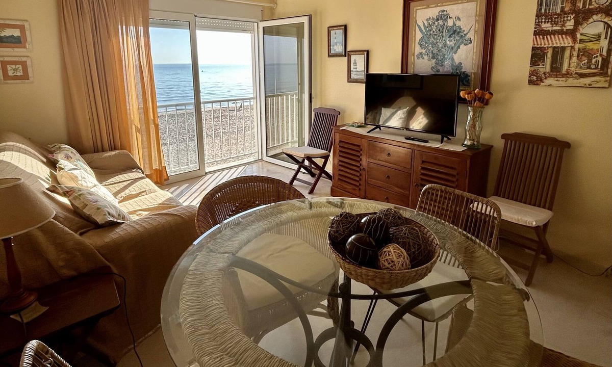 Oliva Apartment | Sea Beach House
