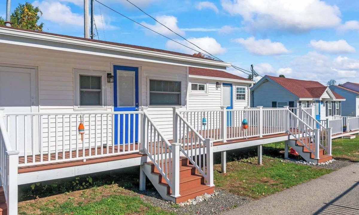 Wells Condo | Sea Belle