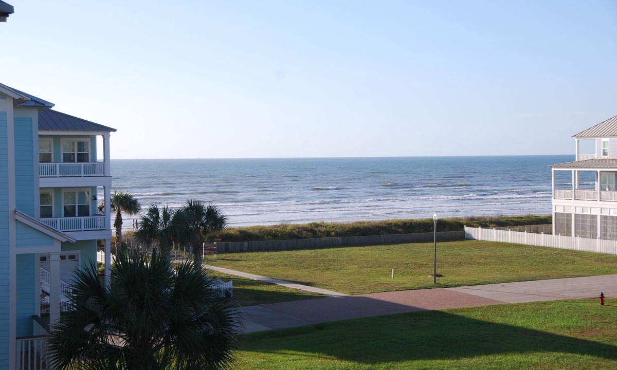 Beachside Village House | Sea Breeze Bliss - Coastal Therapy Escape - Steps from Sand and Surf!