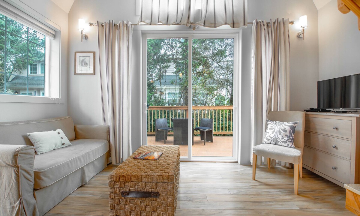 Ocean Shores Cottage | Sea Breeze Cottages