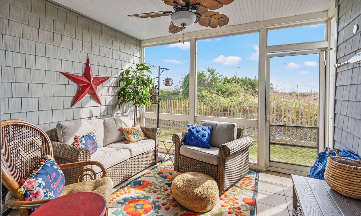 Ocean Drive Condo | Sea Cloisters I Ocean Front Beach Retreat