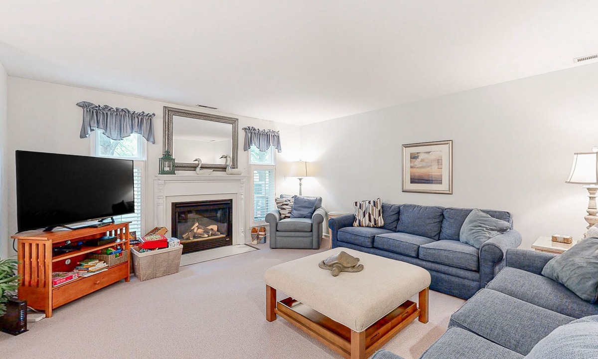 Bethany Beach House | Sea Colony Tennis townhouse with tennis court, sauna, & pool