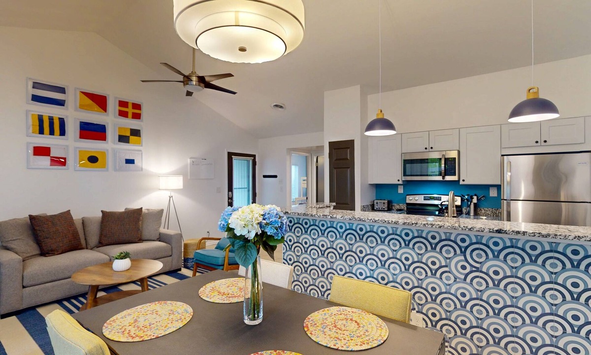 Bethany Beach House | Sea Colony townhome with large deck, fast WiFi & central AC - fully renovated