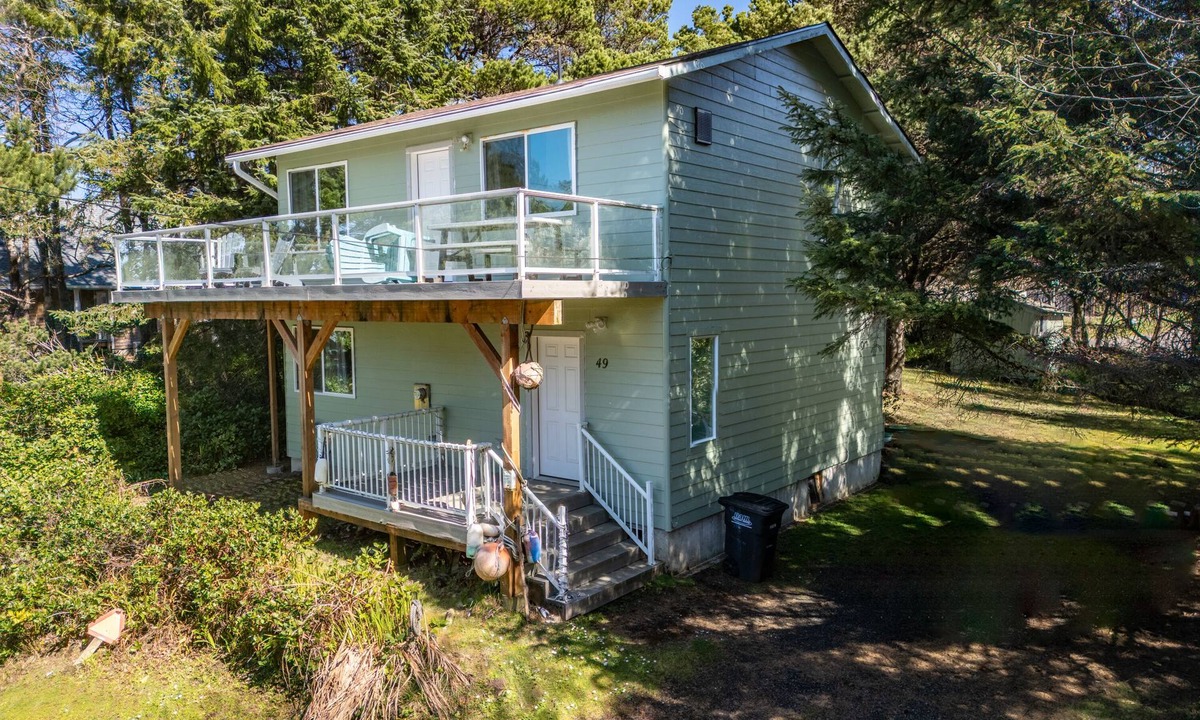 Yachats House | Sea Enchantment - Ocean View, Easy Beach Access