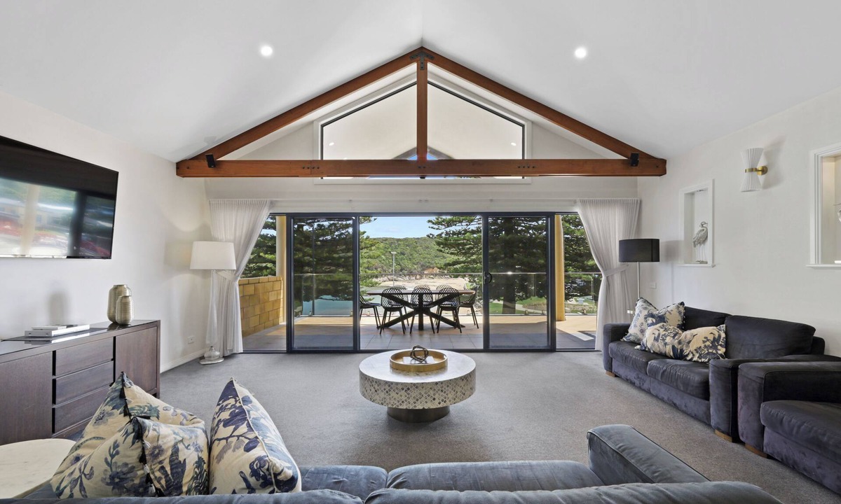 Port Campbell Hotel | Sea Foam Villas