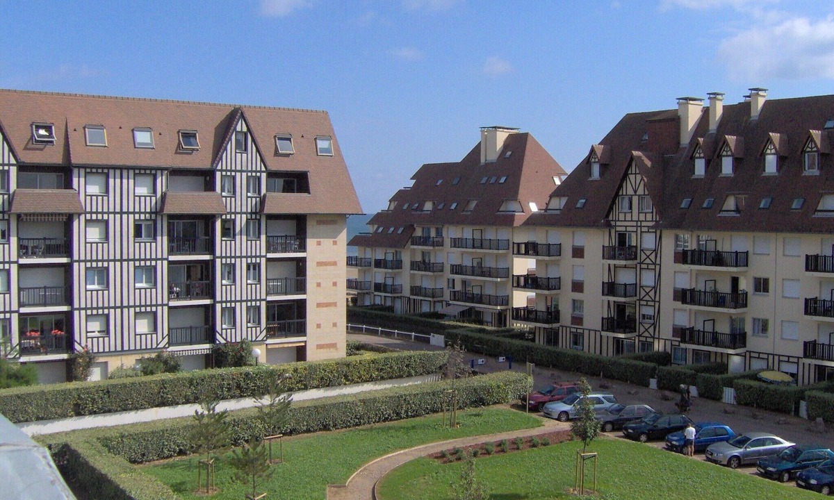 Cabourg Apartment | Sea Front Residence Appt F2 - Direct Beach Access - Near Thalasso