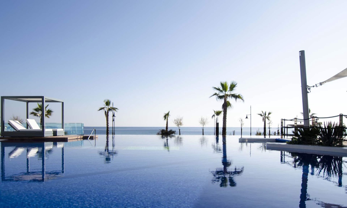 Punta Prima Hotel | Sea Senses Apartments - Marholidays