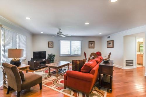 Tybee Island House | Sea Sight Villa B