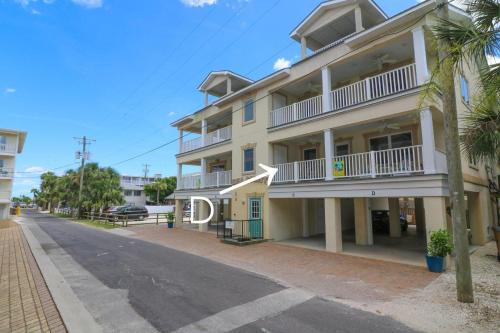 Tybee Island Villa | Sea Sight Villa D