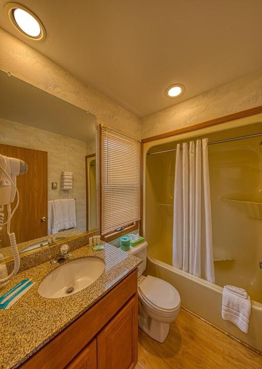 South Beach Haven Hotel | Sea Spray Motel