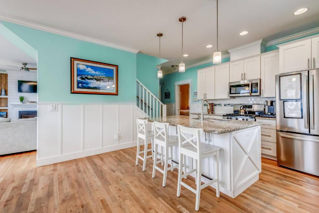 Nelscott House | Sea the Sunset