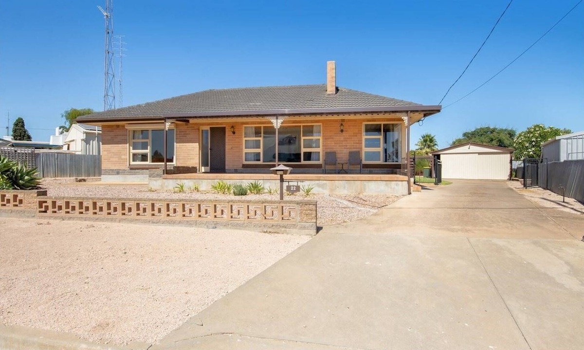 Wallaroo Hotel | Sea the View, Wallaroo