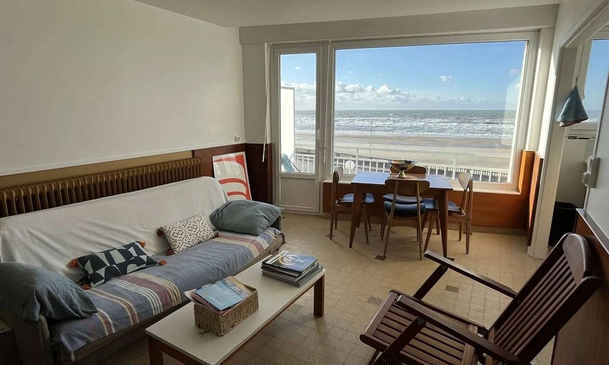 Stella-Plage Apartment | Sea View Apartment, Pets Allowed
