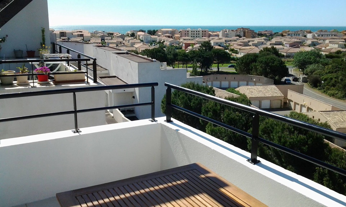 Narbonne-Plage Apartment | Sea View Apartment